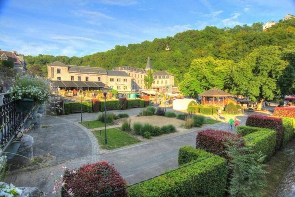 Chaleureux Chalet A 더뷔 외부 사진