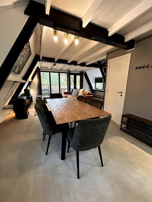 Chaleureux Chalet A 더뷔 외부 사진