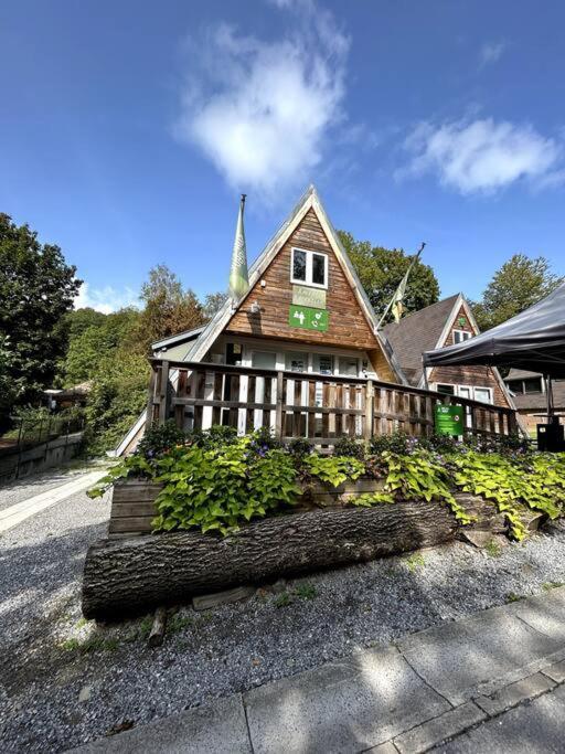 Chaleureux Chalet A 더뷔 외부 사진